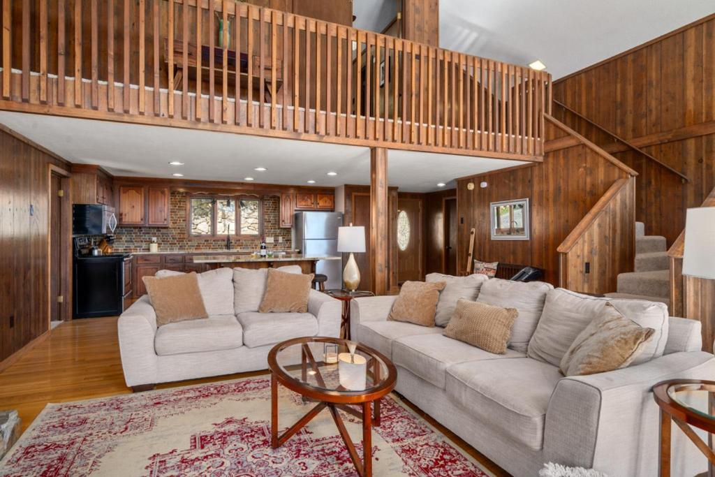 Wolf Ridge Retreat Villa Swiss Esterno foto